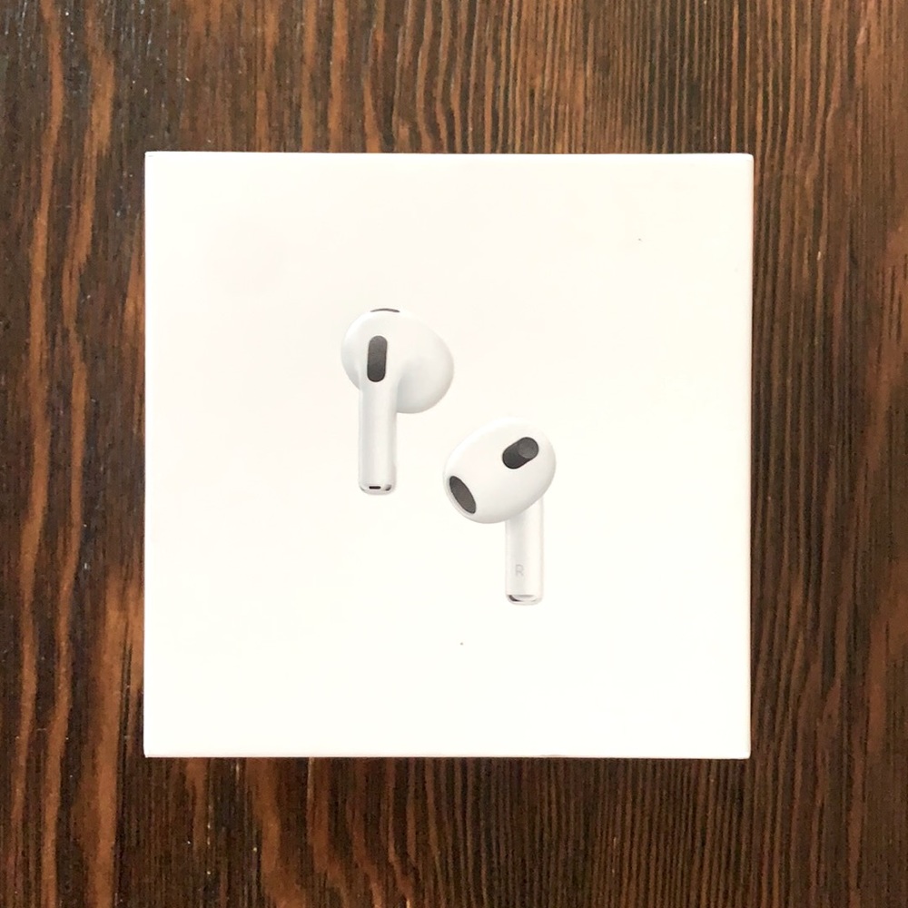 Apple AirPods (3rd Generation)